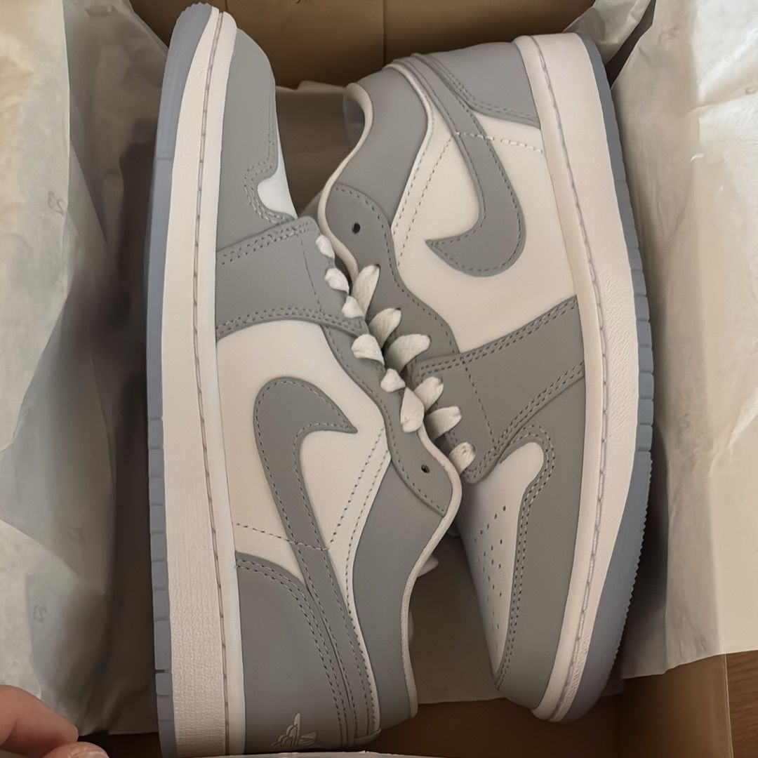 Nike Women's Air Jordan 1 Low "Wolf Grey"