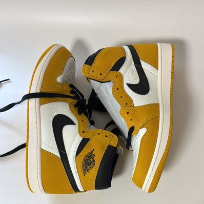 Nike Air Jordan 1 Retro High OG "Yellow Ochre"