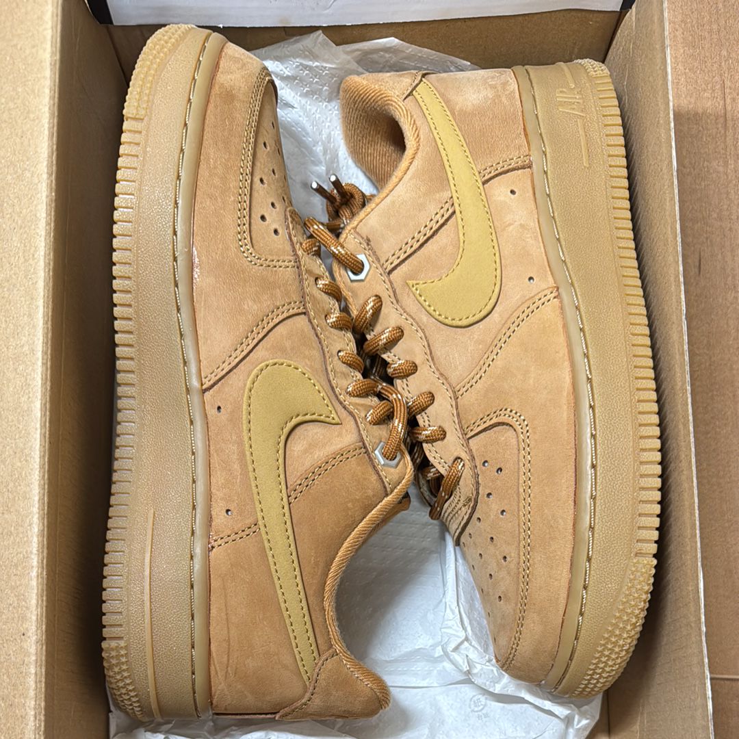 Nike Women's Air Force 1 '07 WB "Flax/Wheat Gum"