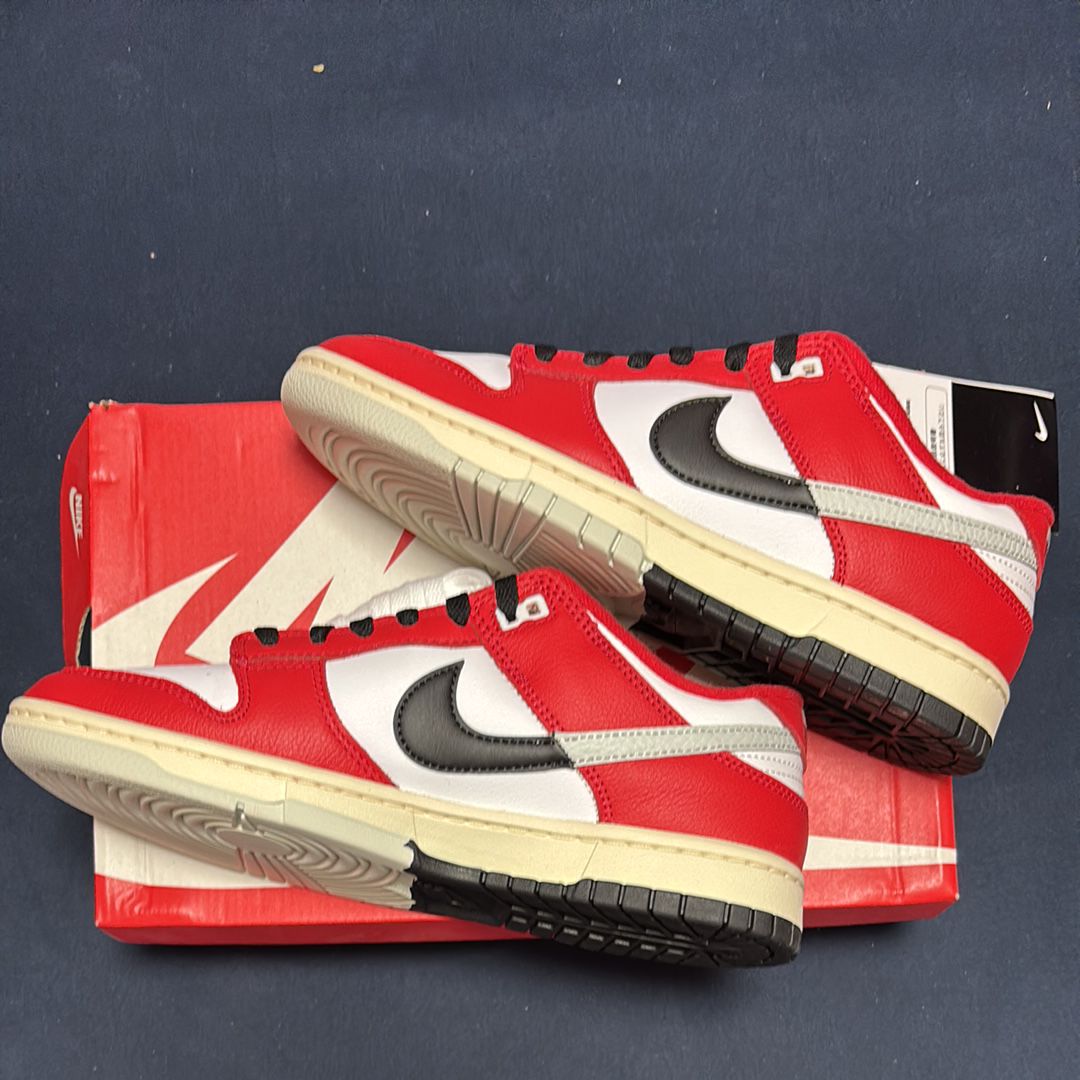 Nike Dunk Low Retro PRM "Chicago Split"