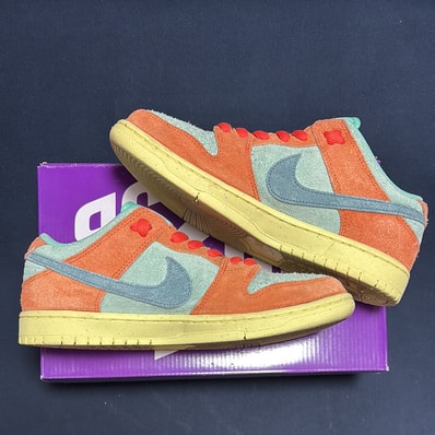 Nike SB Dunk Low Pro PRM "Orange and Emerald Rise"