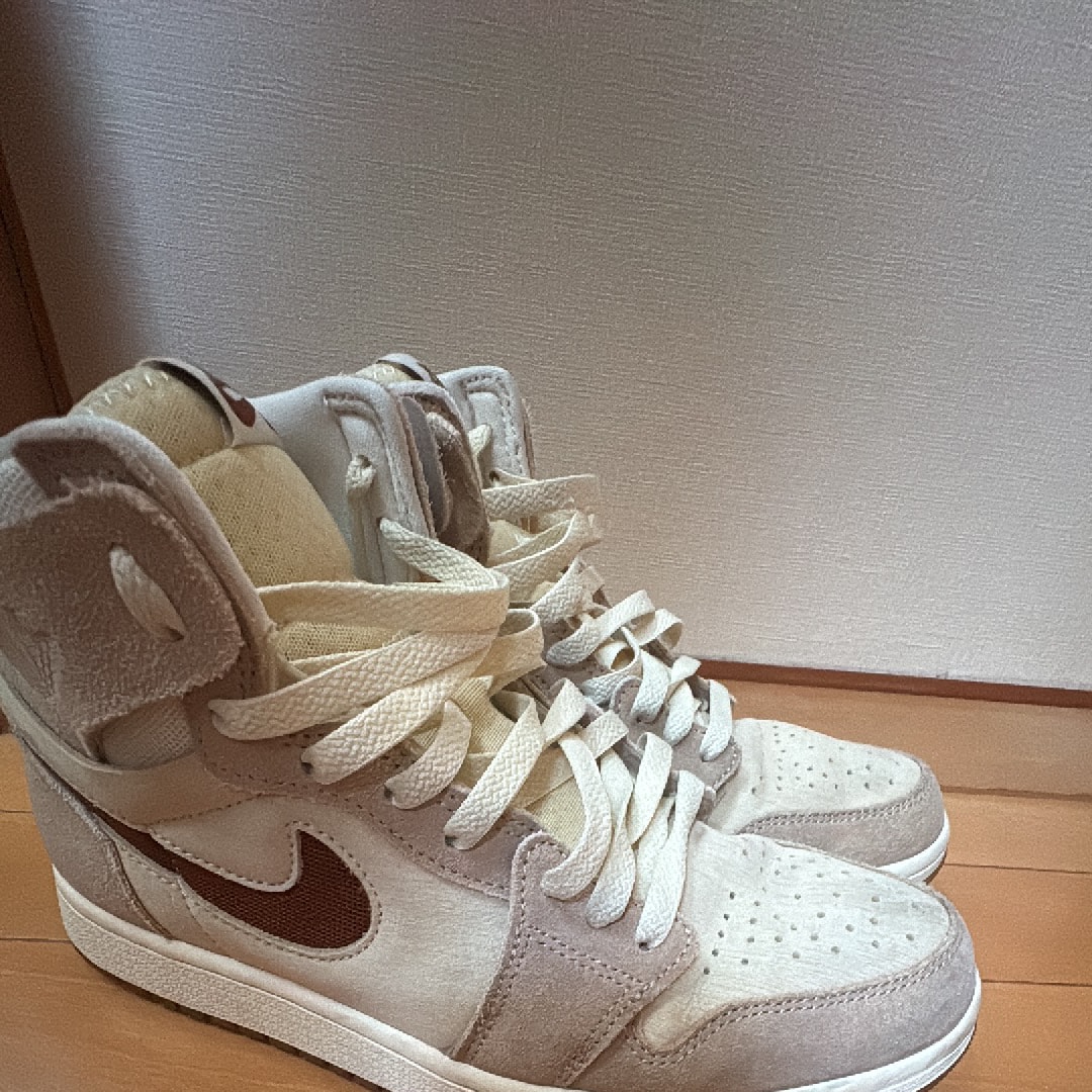 Nike Women's Air Jordan 1 Retro High OG "Washed Pink"