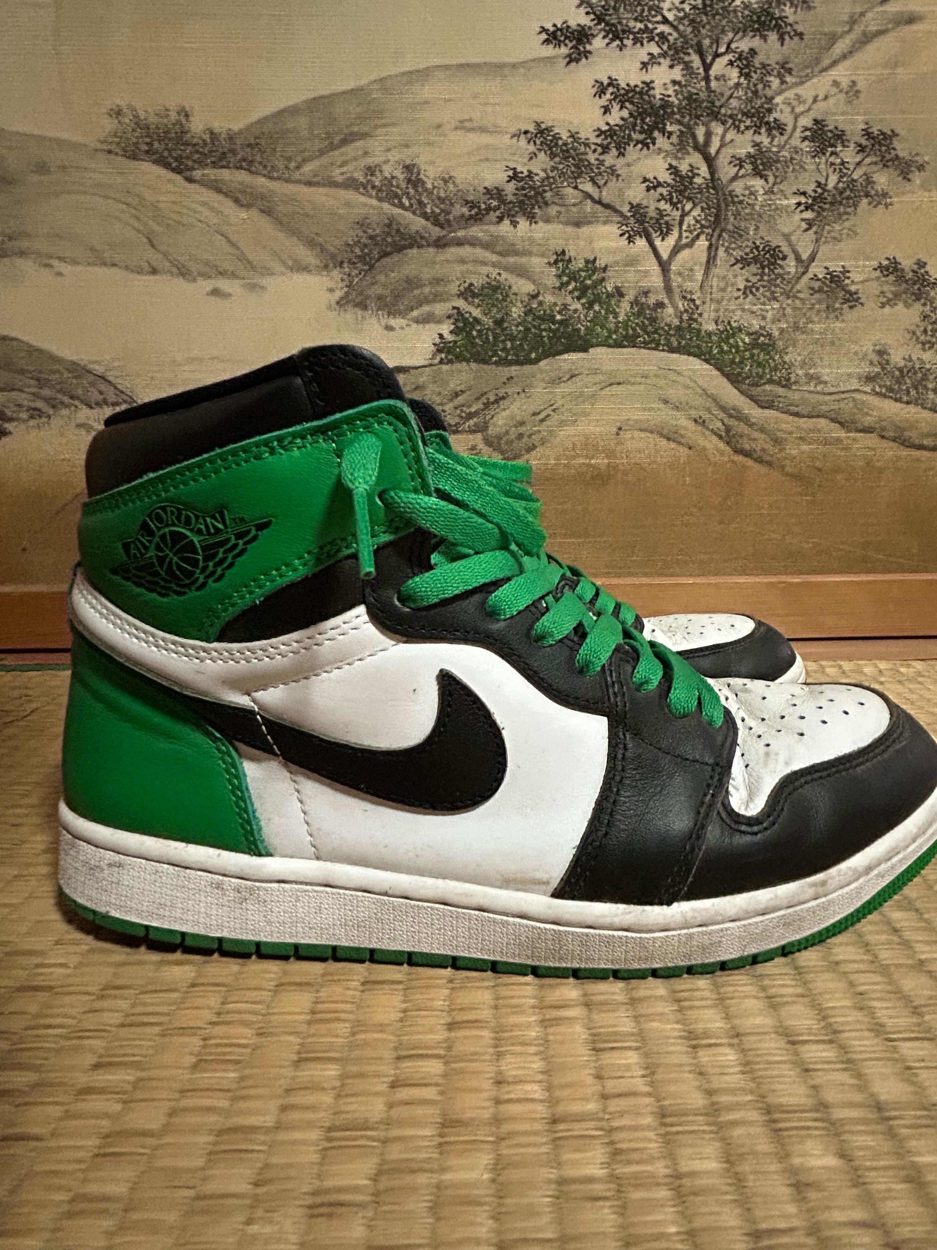 Nike Air Jordan 1 Retro High OG "Celtics/Black and Lucky Green" (2023)