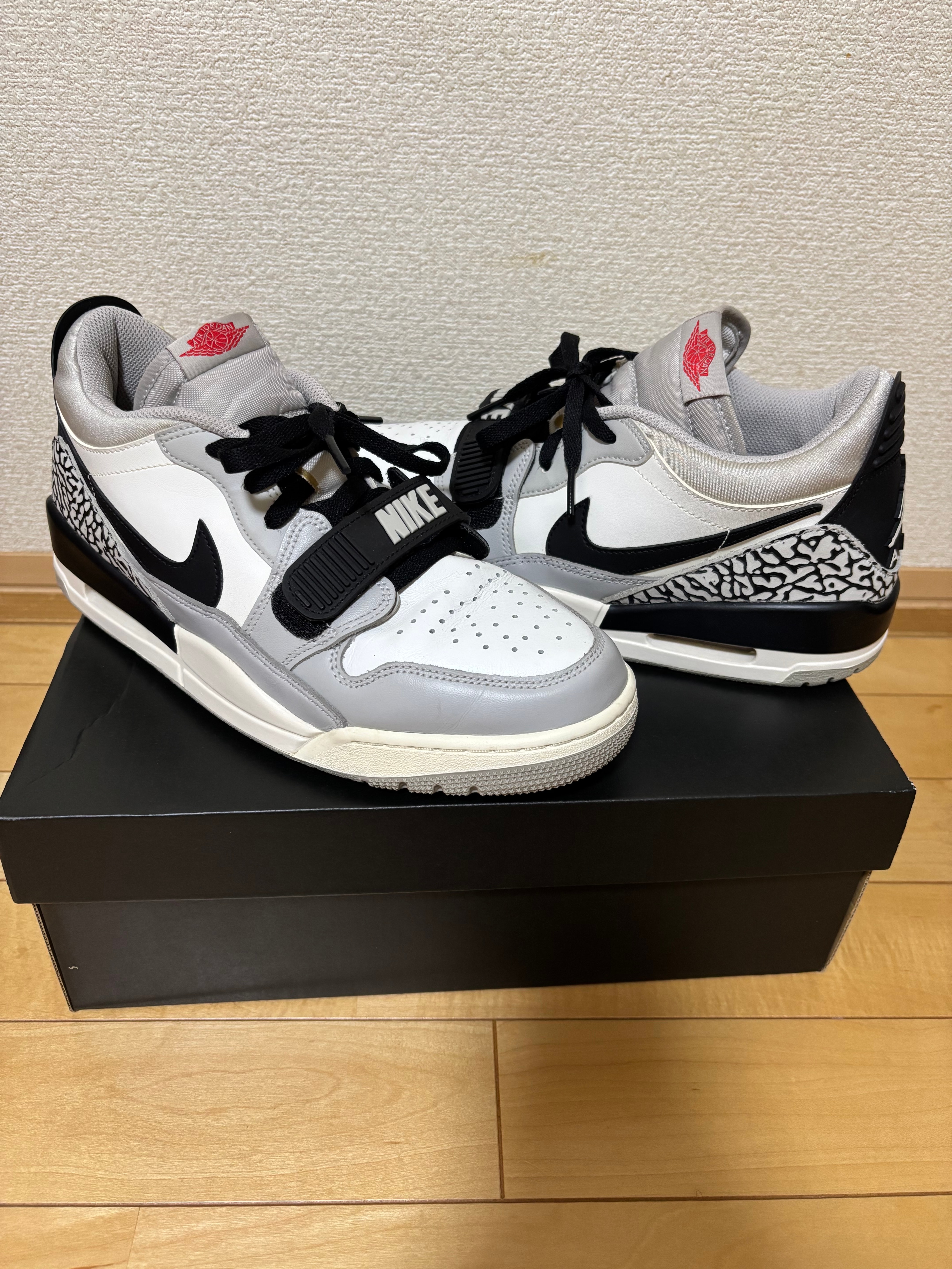 NIke Air Jordan Legacy 312 Low "White/Red"