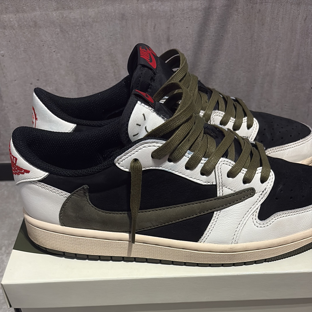 Travis Scott × Nike Women's Air Jordan 1 Low OG "Medium Olive"
