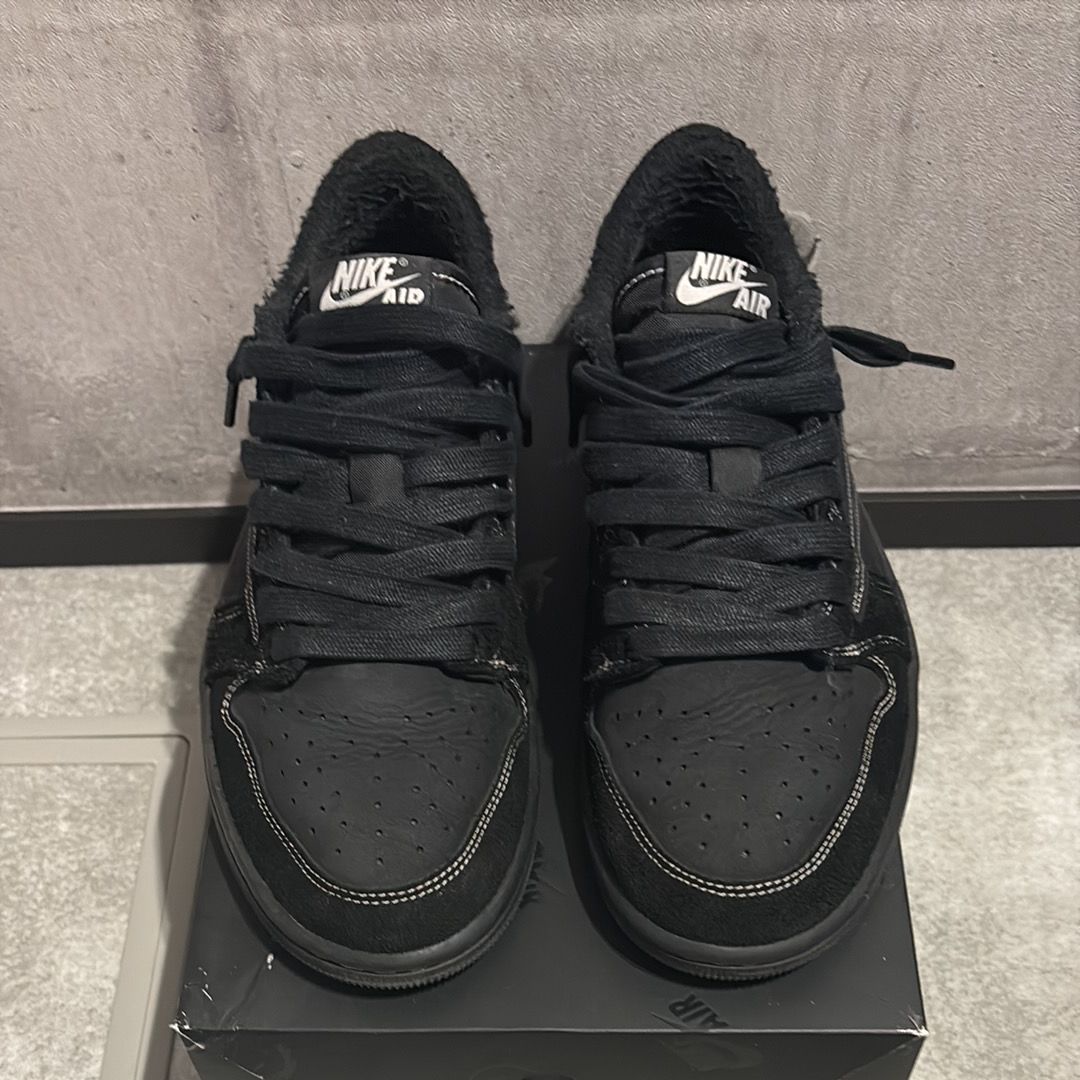Travis Scott × Nike Air Jordan 1 Low OG SP "Black Phantom"