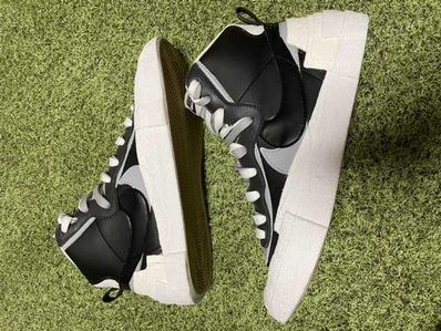 sacai × NIKE BLAZER MID "BLACK/WOLF GREY/WHITE"