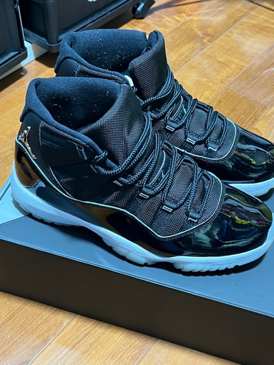 Nike Air Jordan 11 "Jubilee"