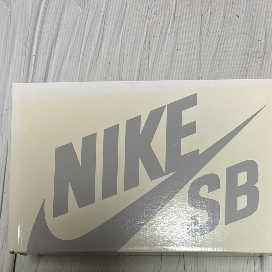 堀米 雄斗(Yuto Horigome) × Nike SB Dunk Low Pro QS "Wolf Grey"