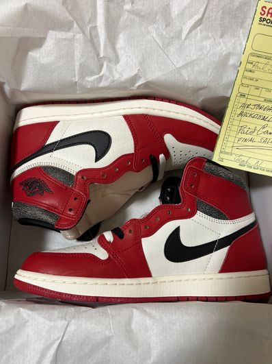 Nike Air Jordan 1 High OG "Lost & Found/Chicago"