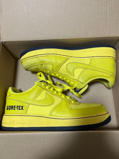 Nike Air Force 1 Low Gore-Tex "Dynamic Yellow"