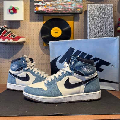 Nike Air Jordan 1 Retro High OG "Denim"