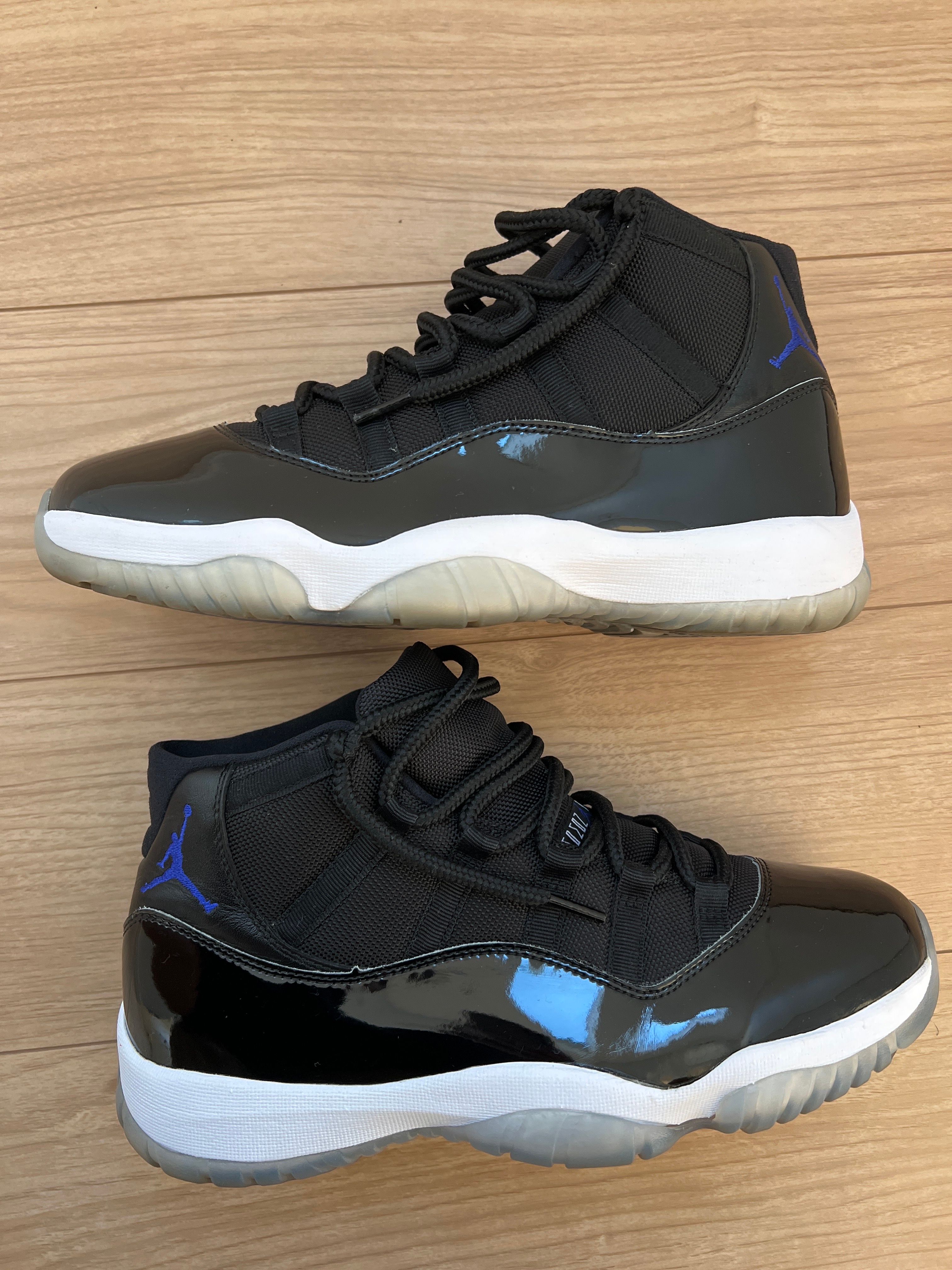 Nike Air Jordan 11 Retro "Space Jam" (2016)