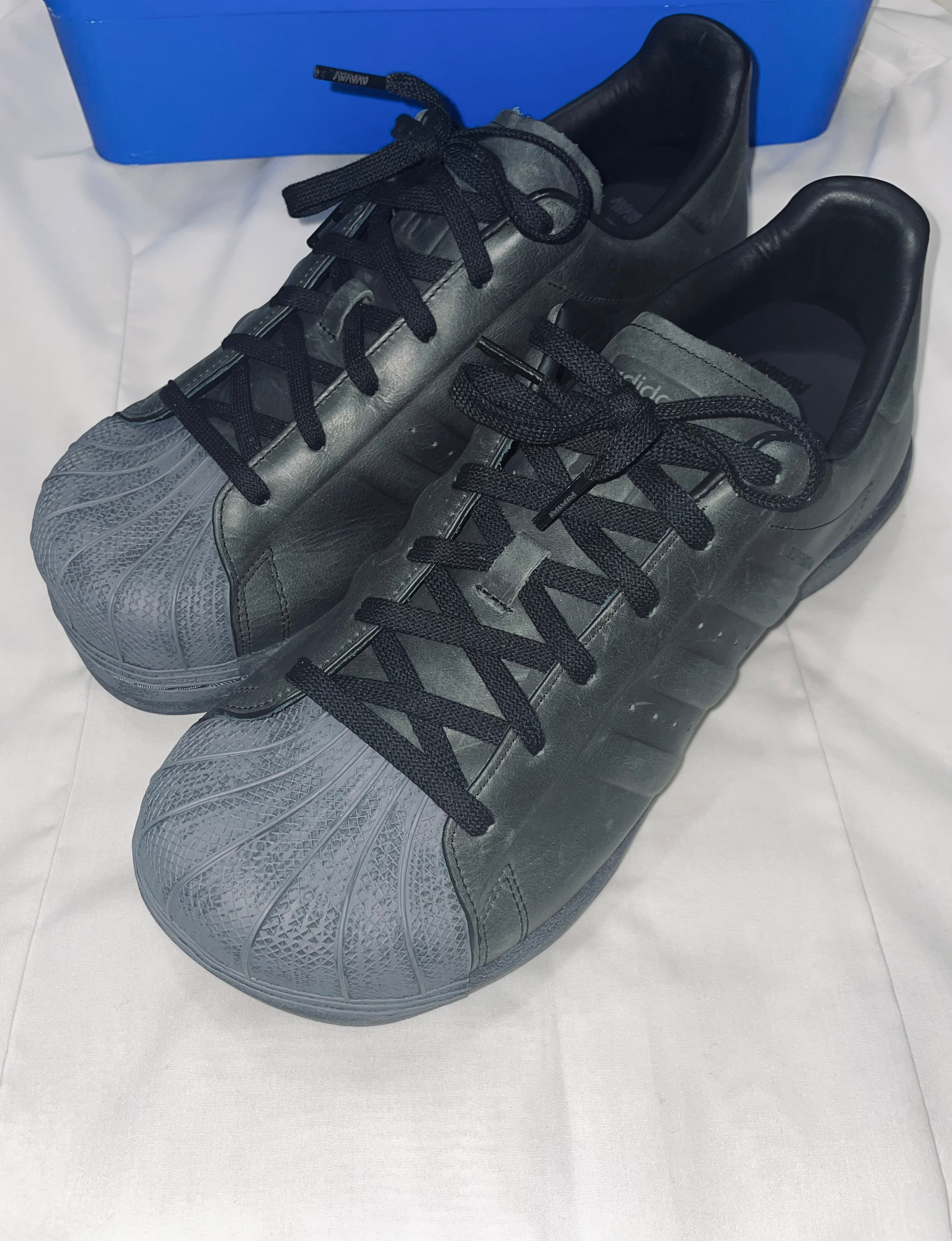 Avavav × adidas Women's Superstar "Supplier Colour/Carbon/Grey Five"