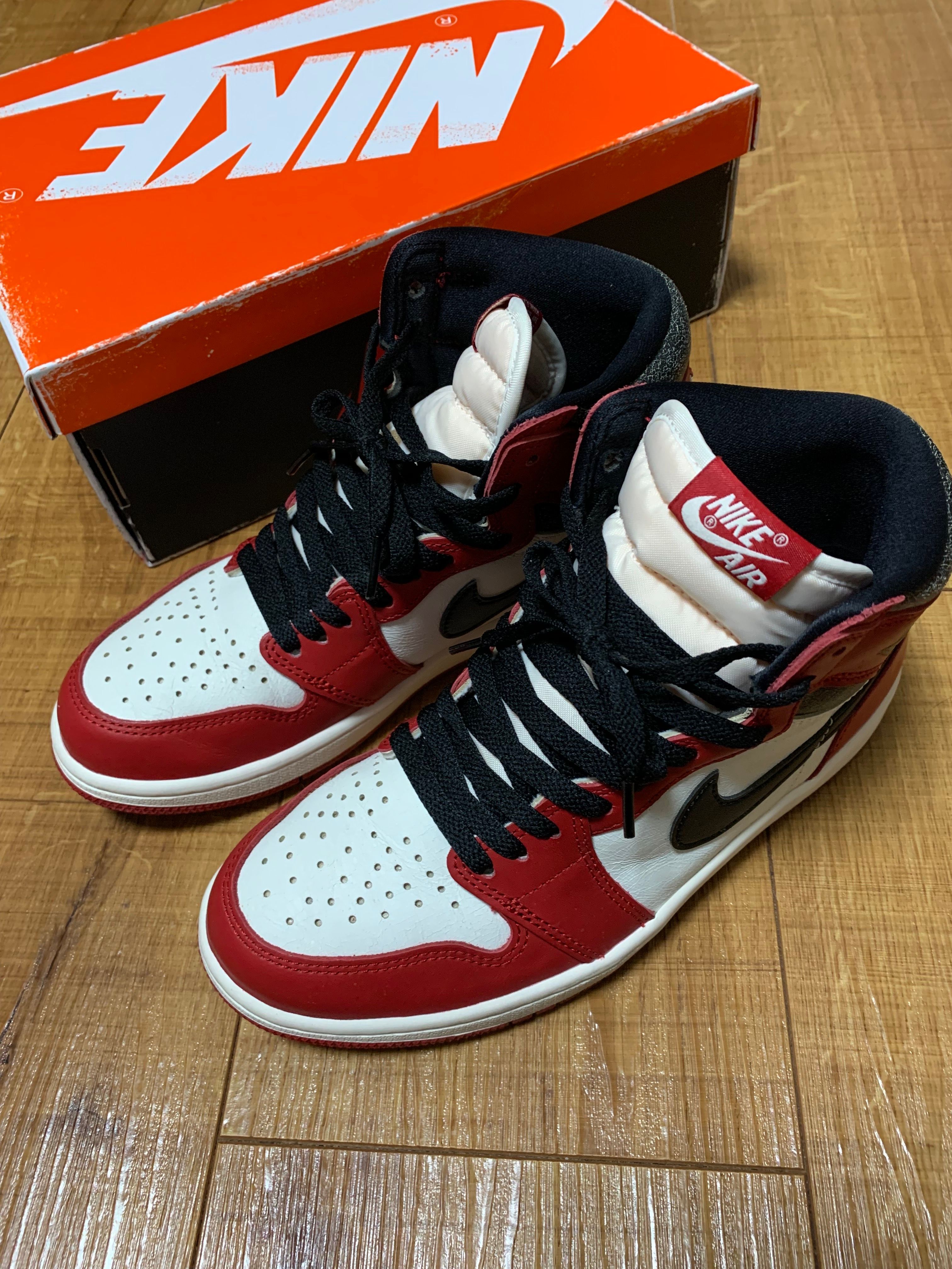 Nike Air Jordan 1 High OG "Lost & Found/Chicago"