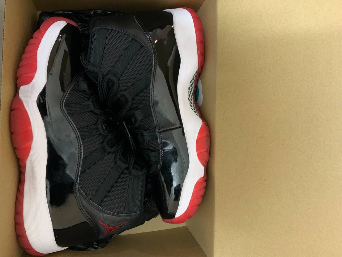 Nike Air Jordan 11 Retro "Bred"