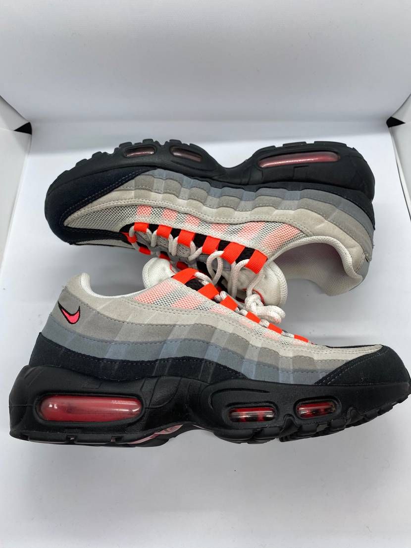 Nike Air Max 95 "White/Solar Red"