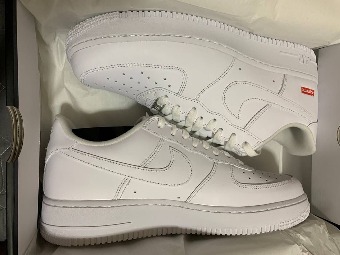 Supreme × Nike Air Force 1 Low "White"