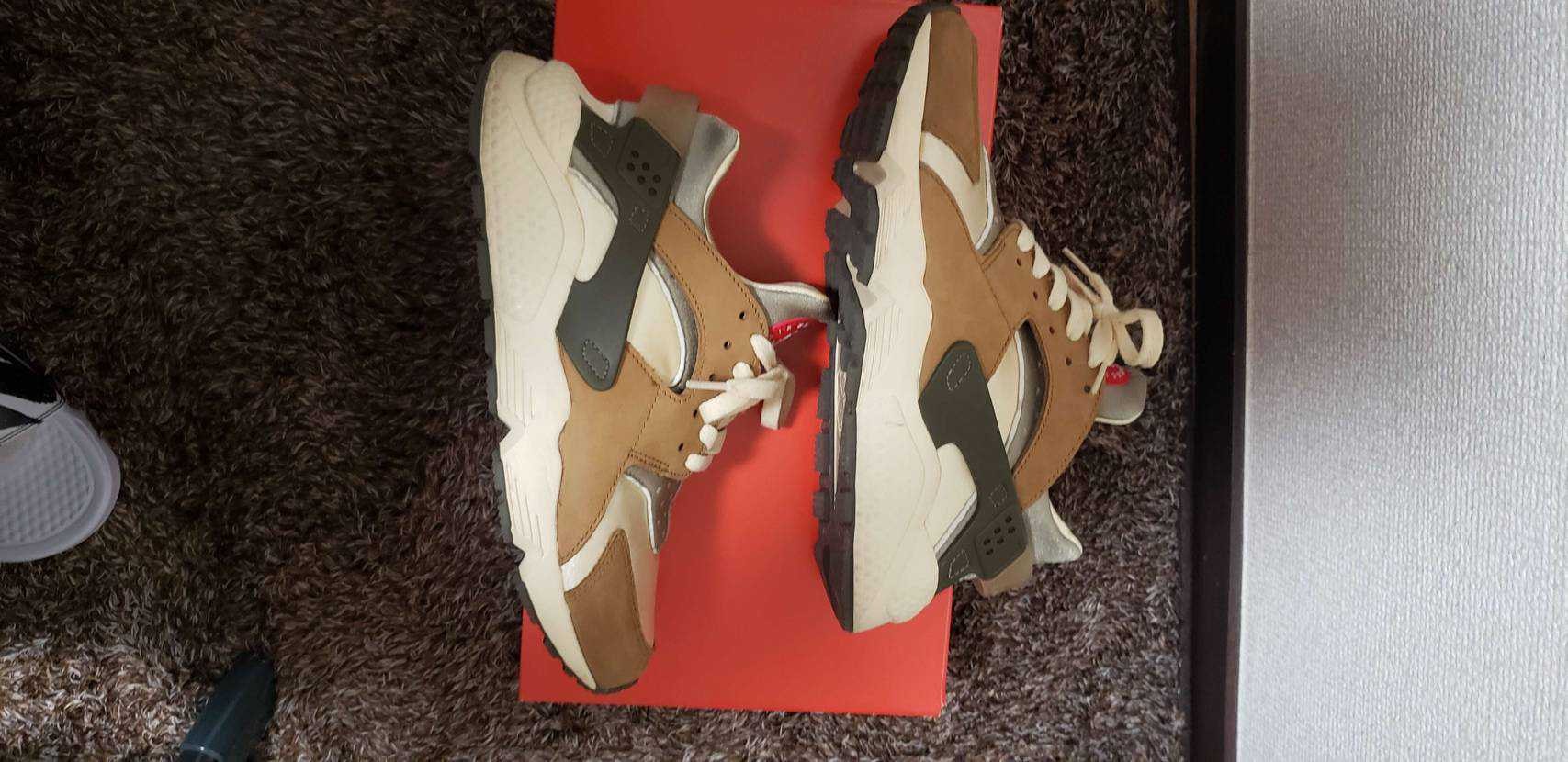 Stussy × Nike Air Huarache "Desert Oak"
