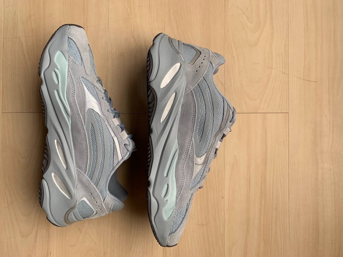 adidas Yeezy Boost 700 V2 "Hospital Blue"