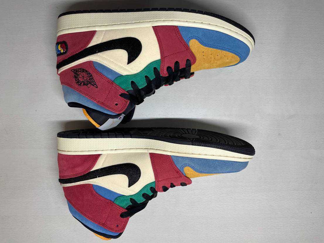 BLUE THE GREAT×NIKE AIR JORDAN 1 MID FEARLESS "MULTI"