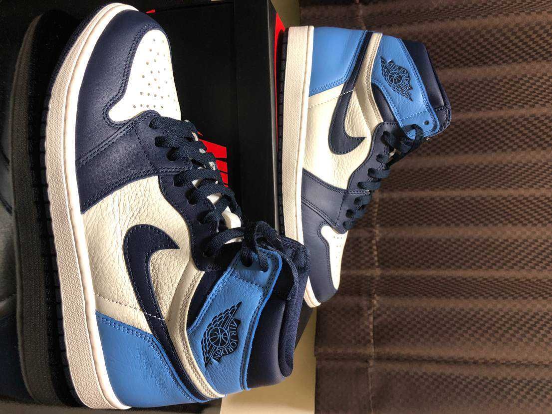 Nike Air Jordan 1 Retro High OG "Obsidian/University Blue"