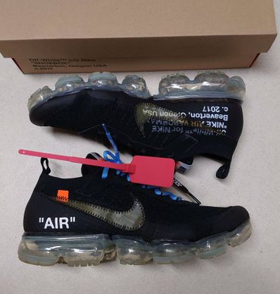 Off-White × Nike Air Vapormax "Black/Total Orange/Clear"