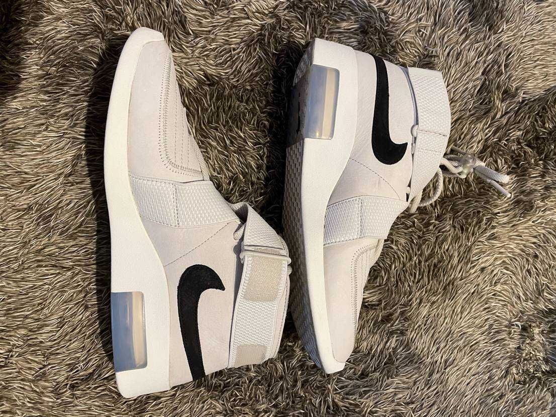 Fear Of God × Nike Air  Raid "Light Bone"