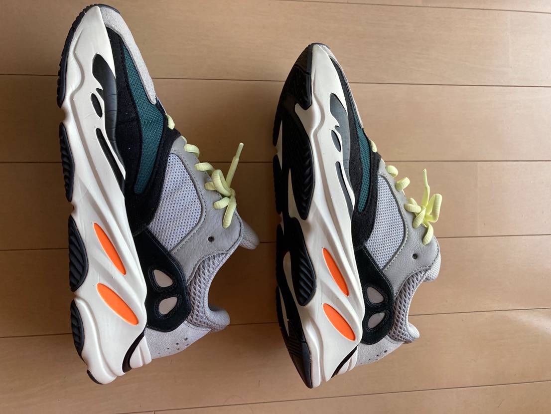 adidas YEEZY Boost 700 "Wave Runner"