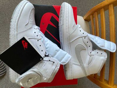 Nike Air Jordan 1 High 85 "Neutral Grey"