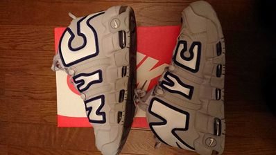 NIKE AIR MORE UPTEMPO "NEW YORK"