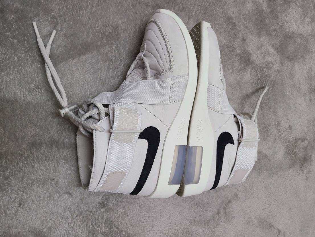 Fear Of God × Nike Air  Raid "Light Bone"