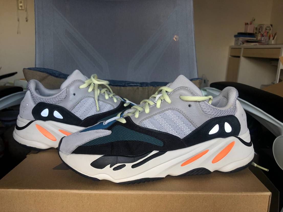 adidas YEEZY Boost 700 "Wave Runner"