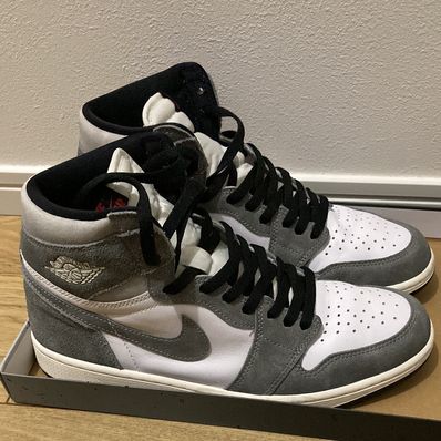 Nike Air Jordan 1 Retro High OG "Black and Smoke Grey"