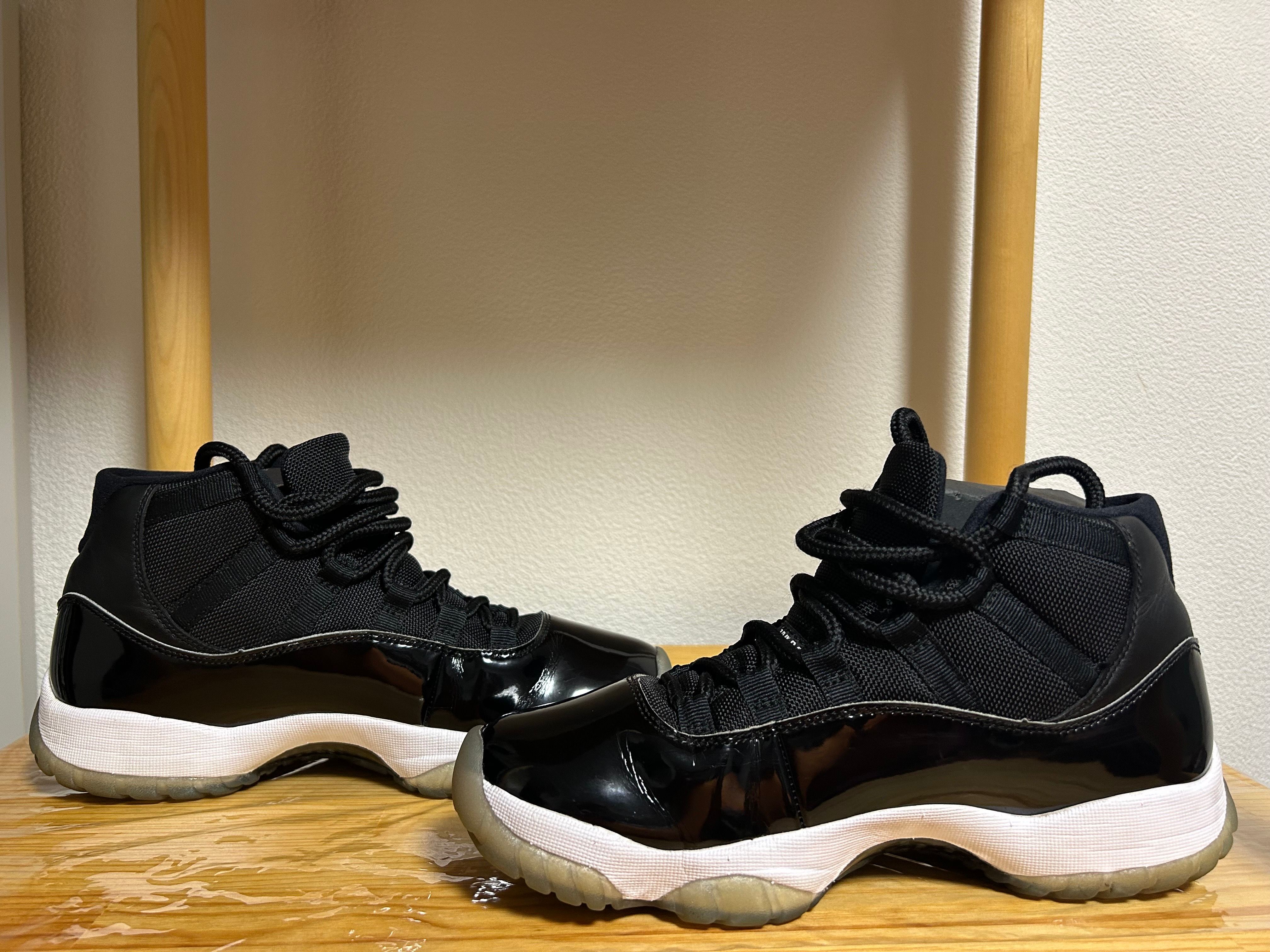 Nike Air Jordan 11 Retro "Space Jam" (2016)