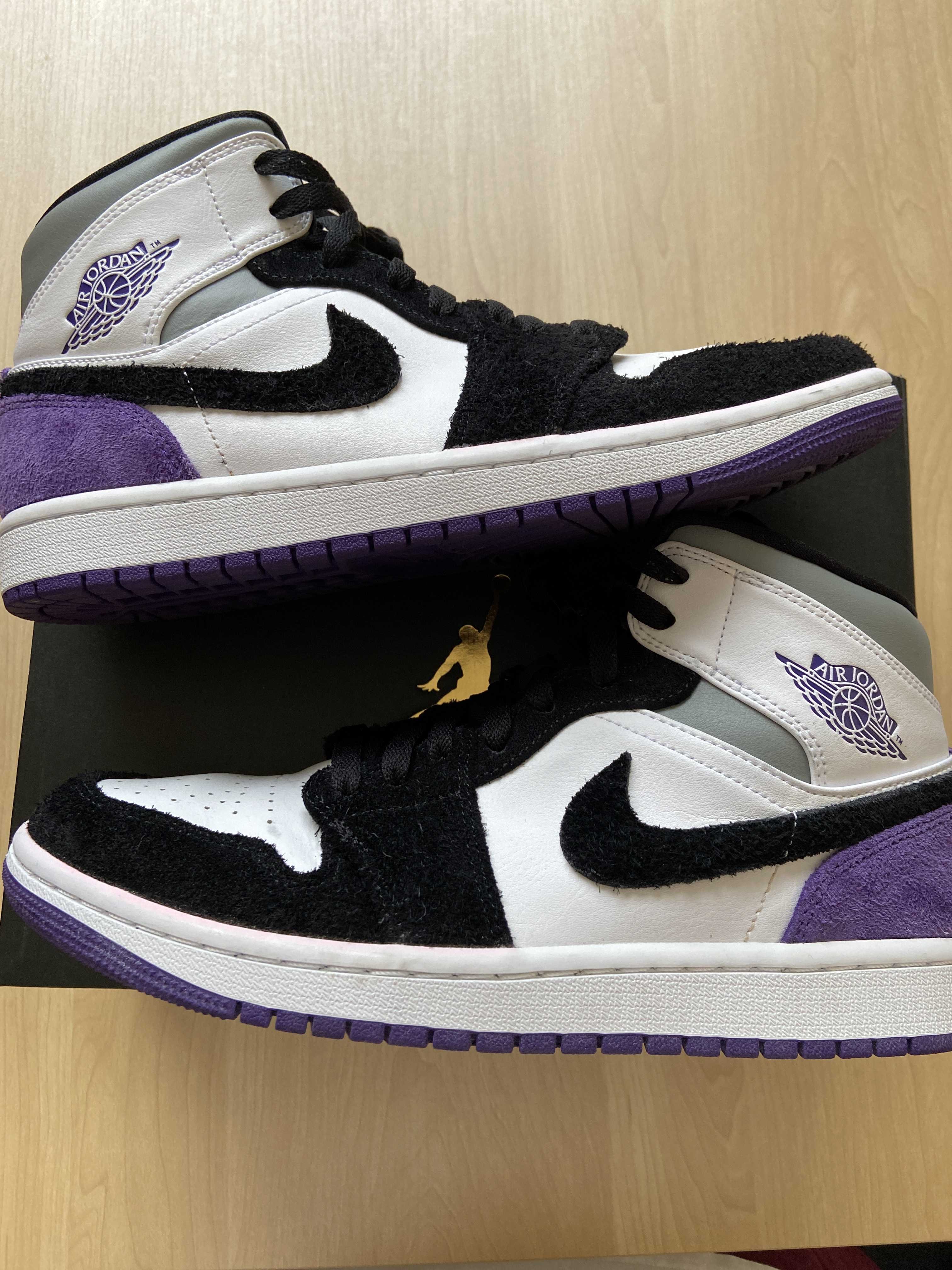 Nike Air Jordan 1 Mid "Purple"