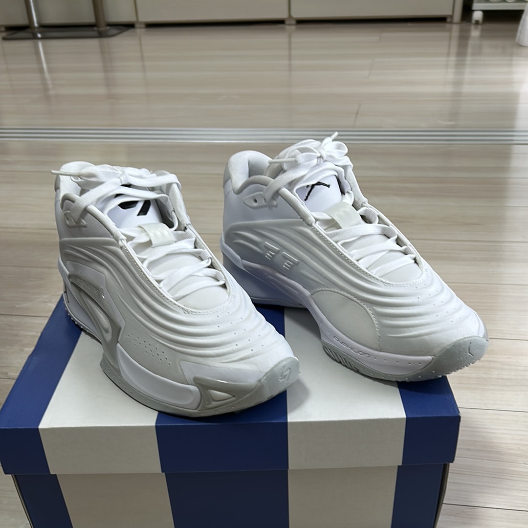 ナイキ ジョーダン ルカ3 "チームバンク"