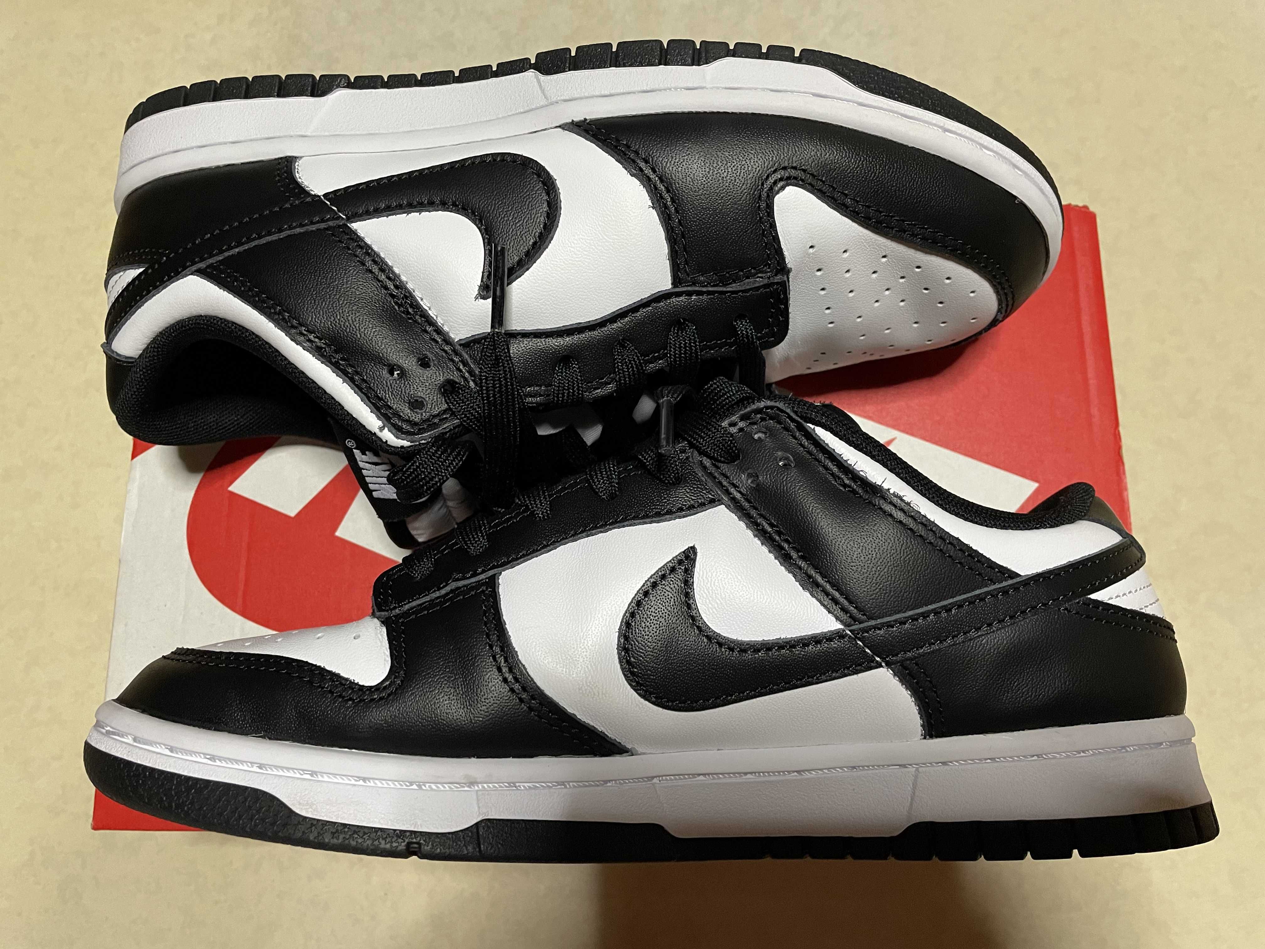 Nike Dunk Low Retro "Panda/White/Black"