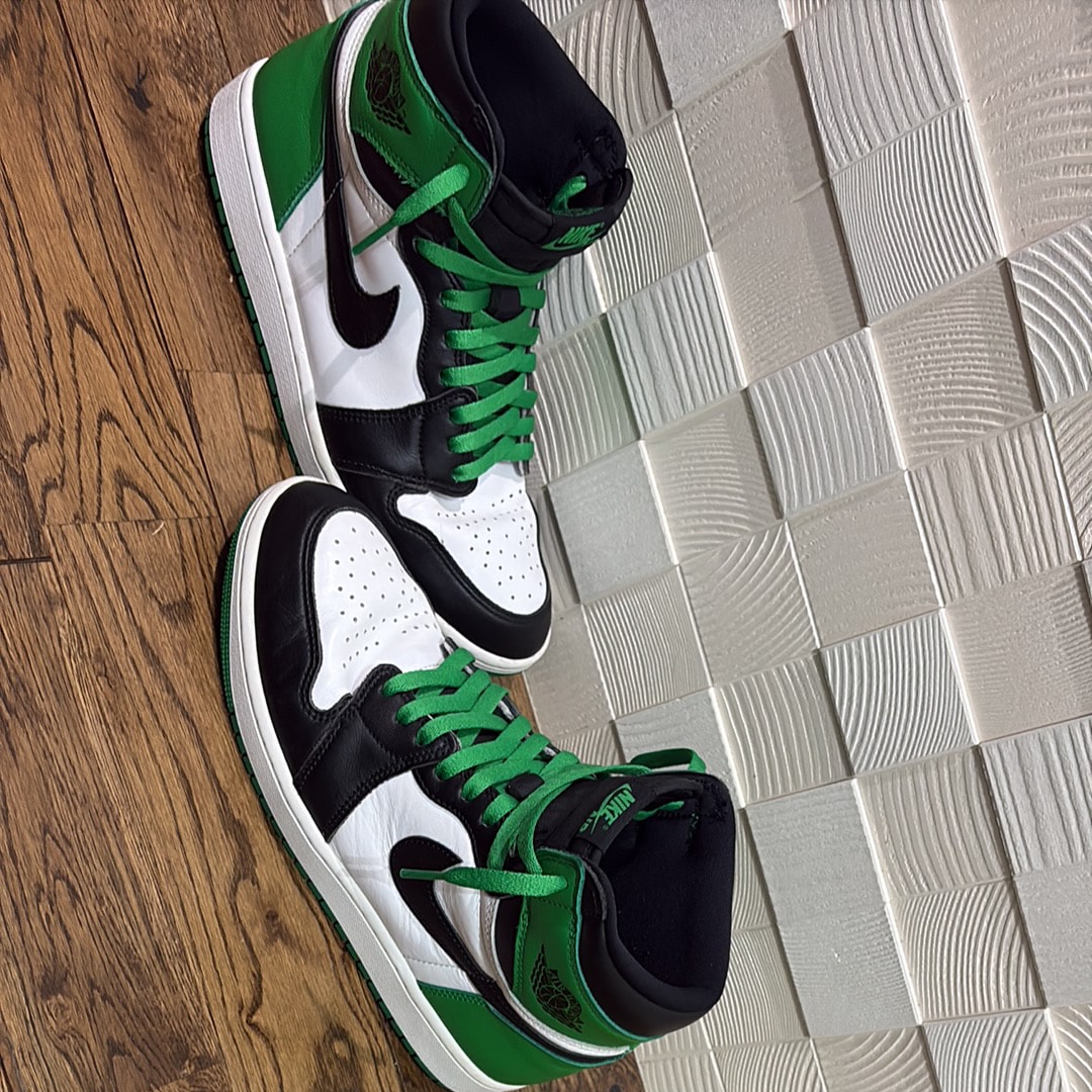 Nike Air Jordan 1 Retro High OG "Celtics/Black and Lucky Green" (2023)