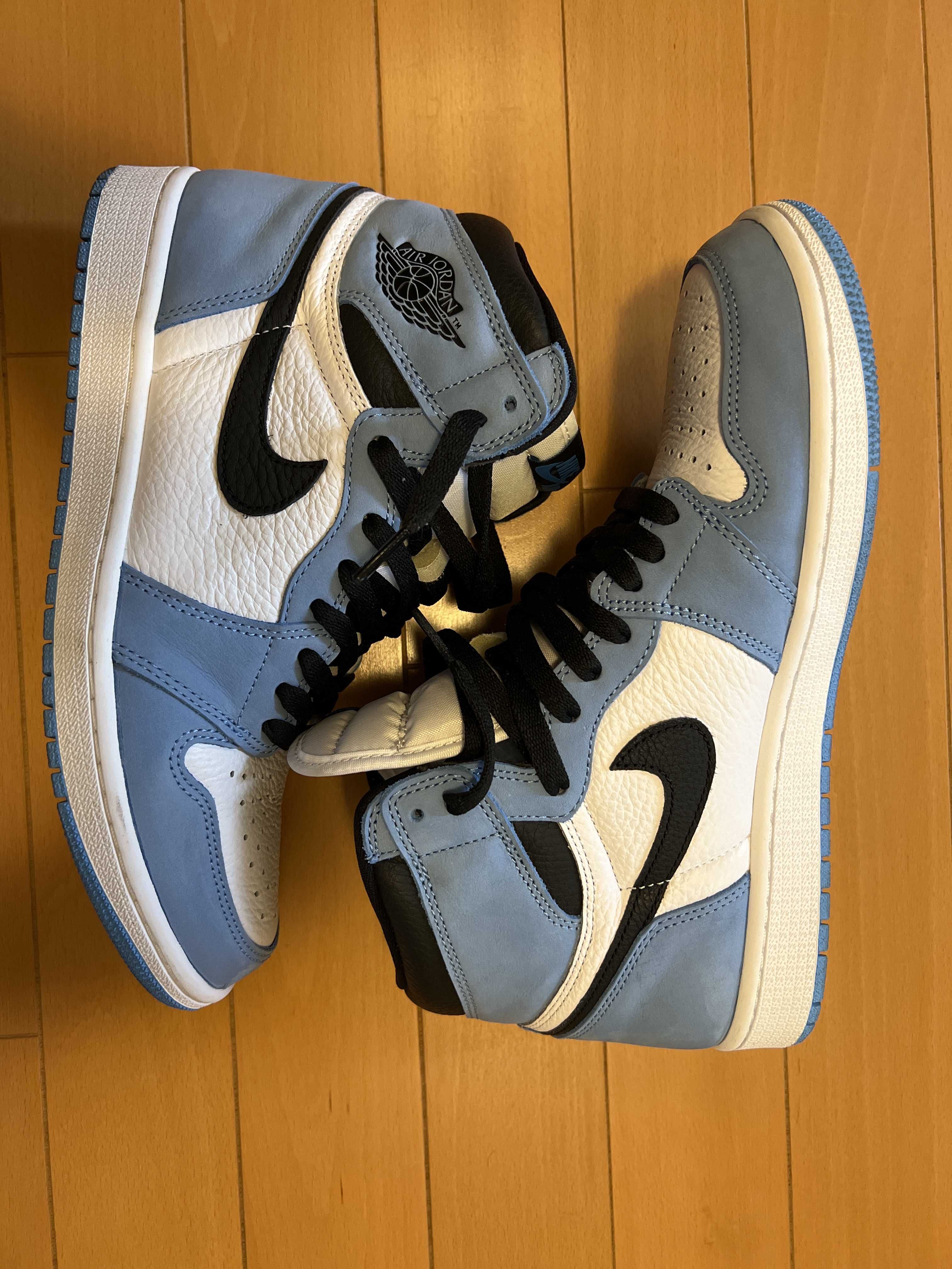 Nike Air Jordan 1 High OG "University Blue"