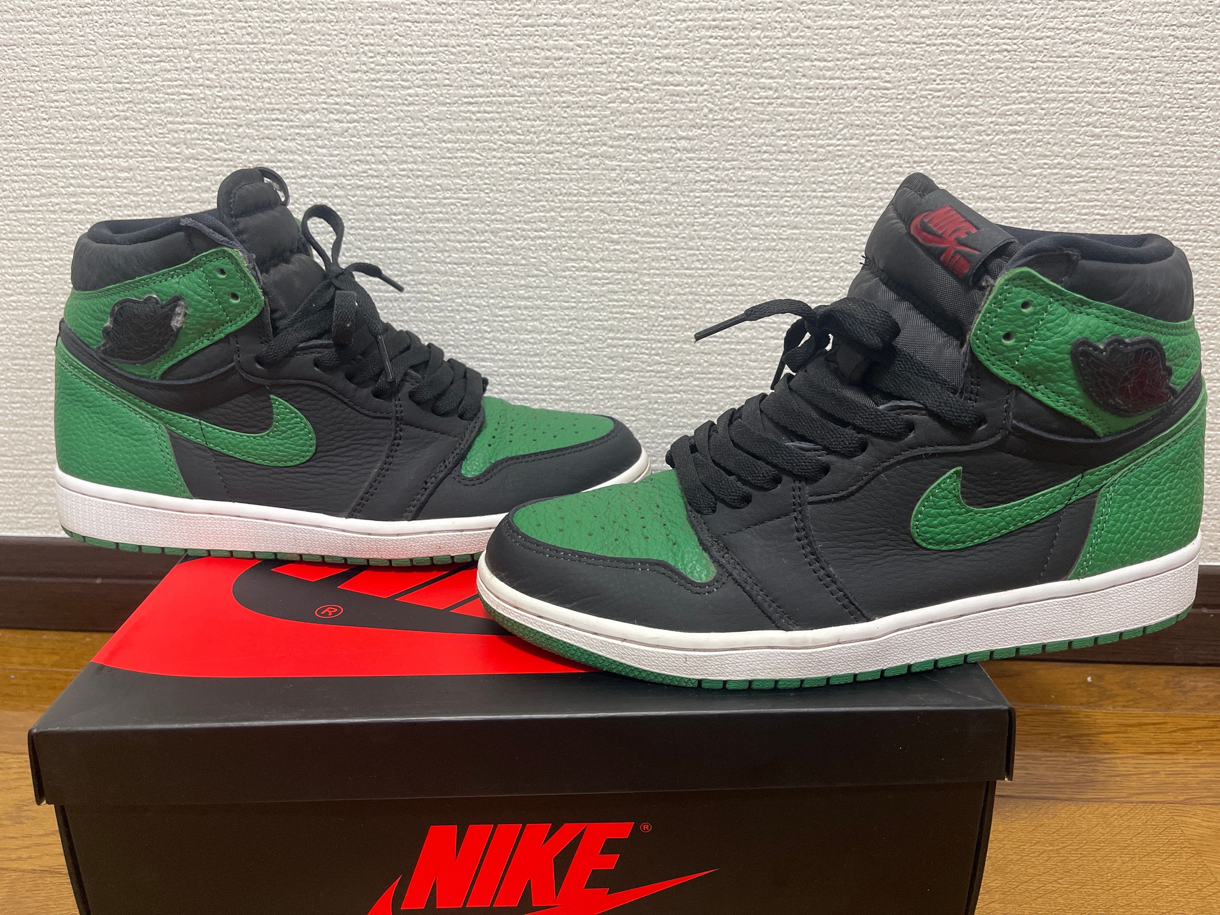 Nike Air Jordan 1 Retro High OG "Black/Pine Green" (2020)      