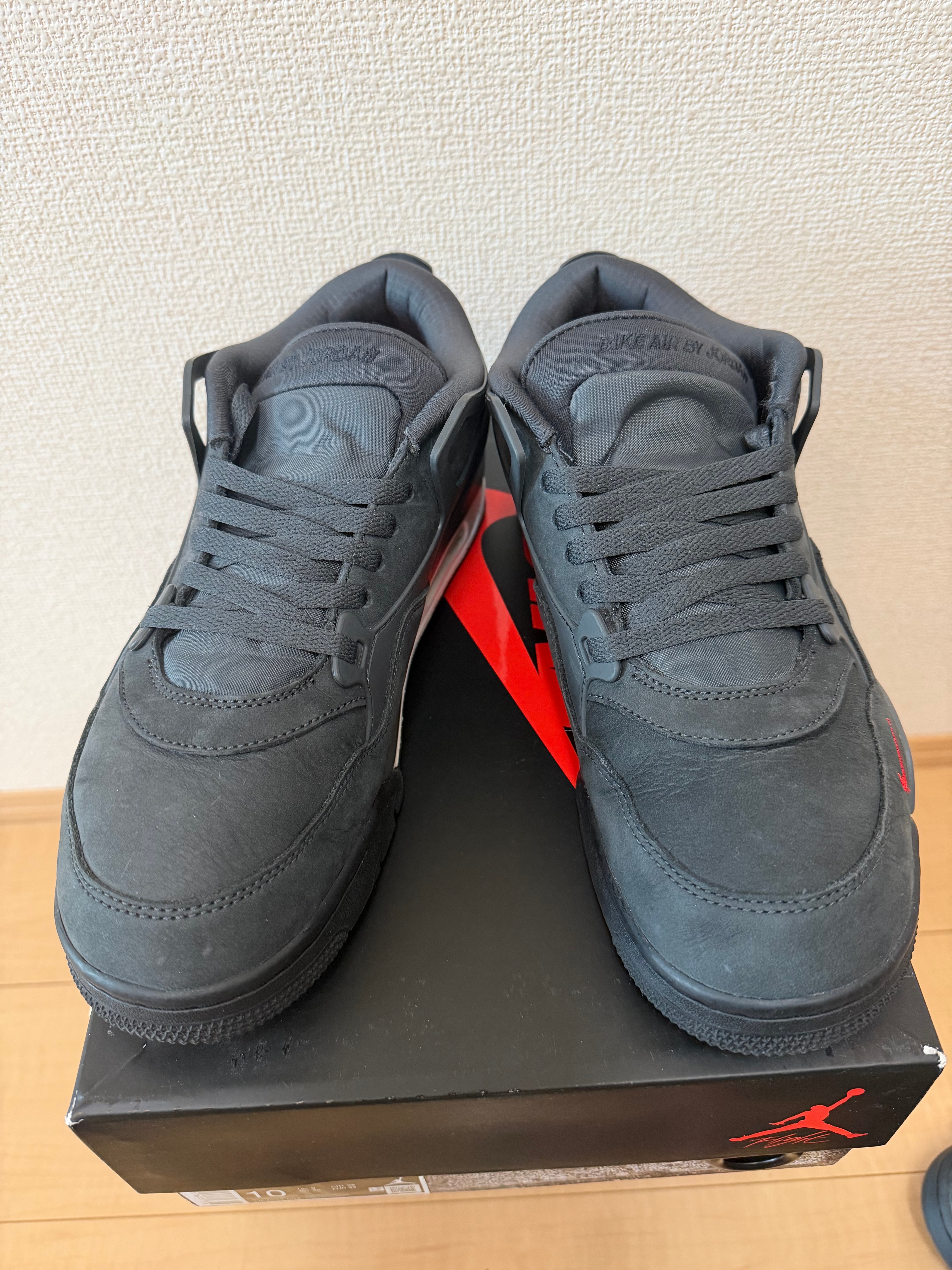 ナイジェルシルべスター × ナイキ エアジョーダン4 RM SP "ドライブウェイグレー"