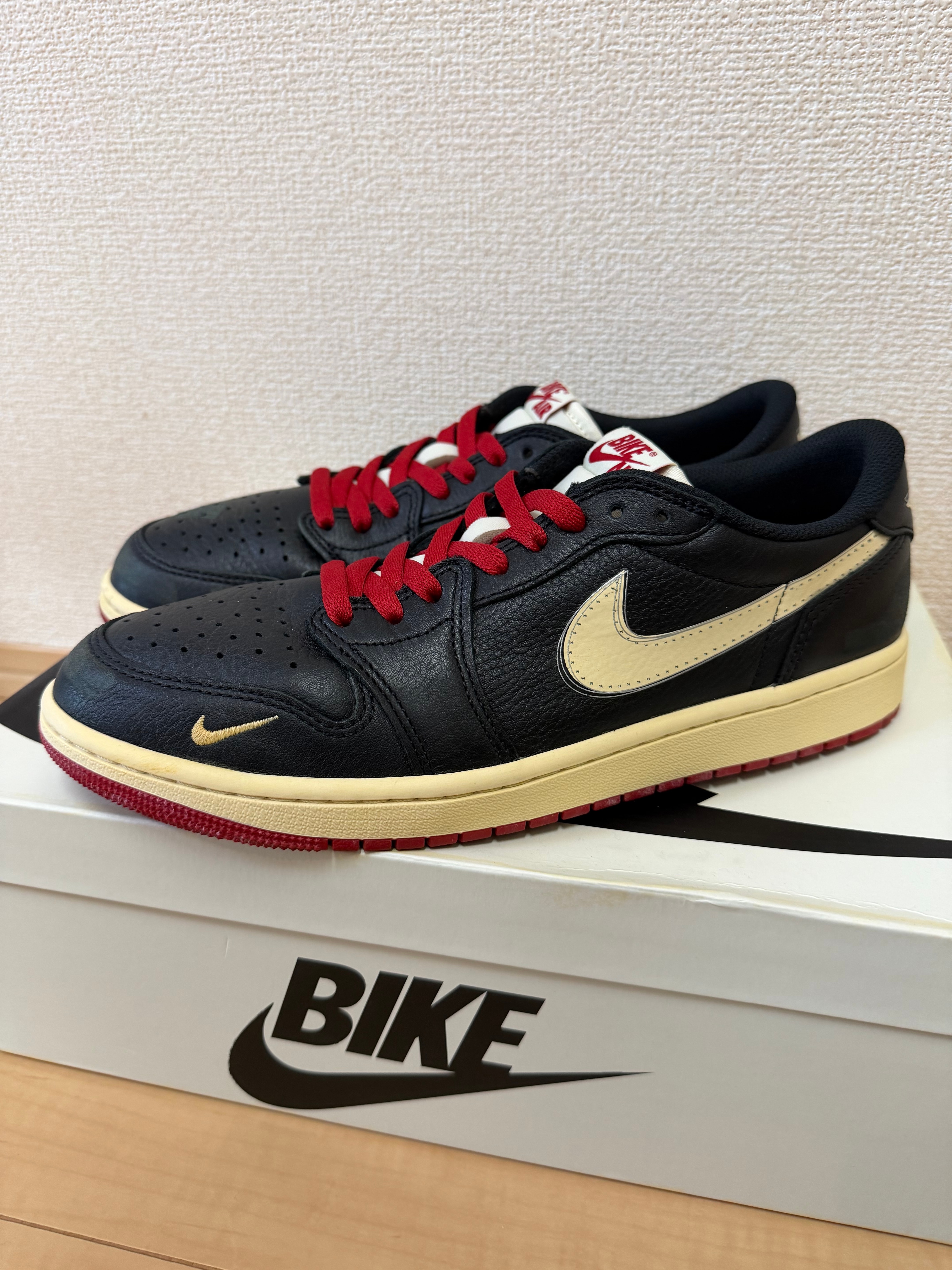 ナイジェルシルベスター × ナイキ エアジョーダン1 レトロ ロー OG "ベター ウィズ タイム"