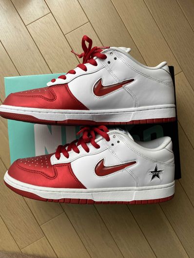 Supreme × Nike Dunk Low "Varsity Red/White"