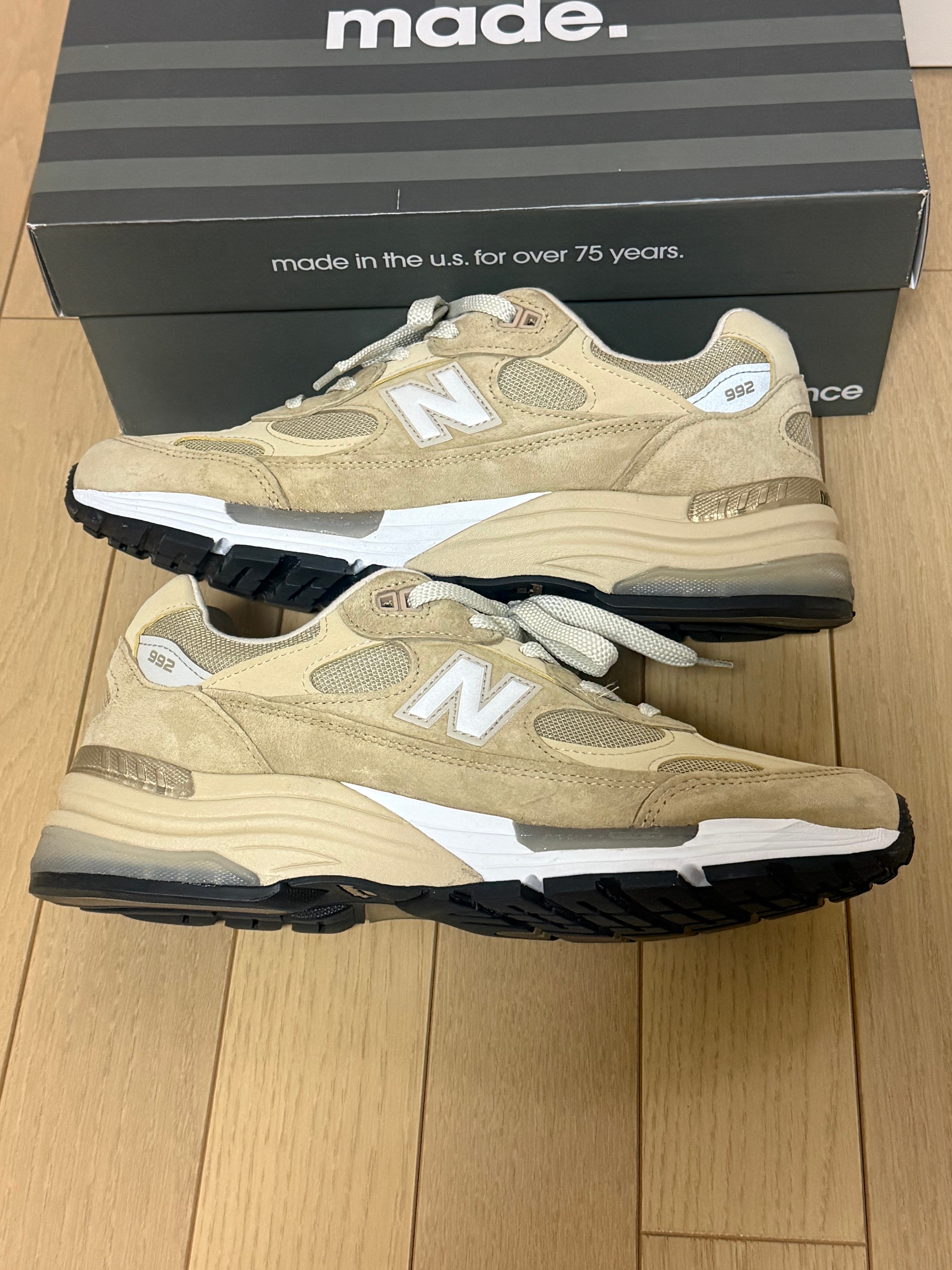 ニューバランス 992 