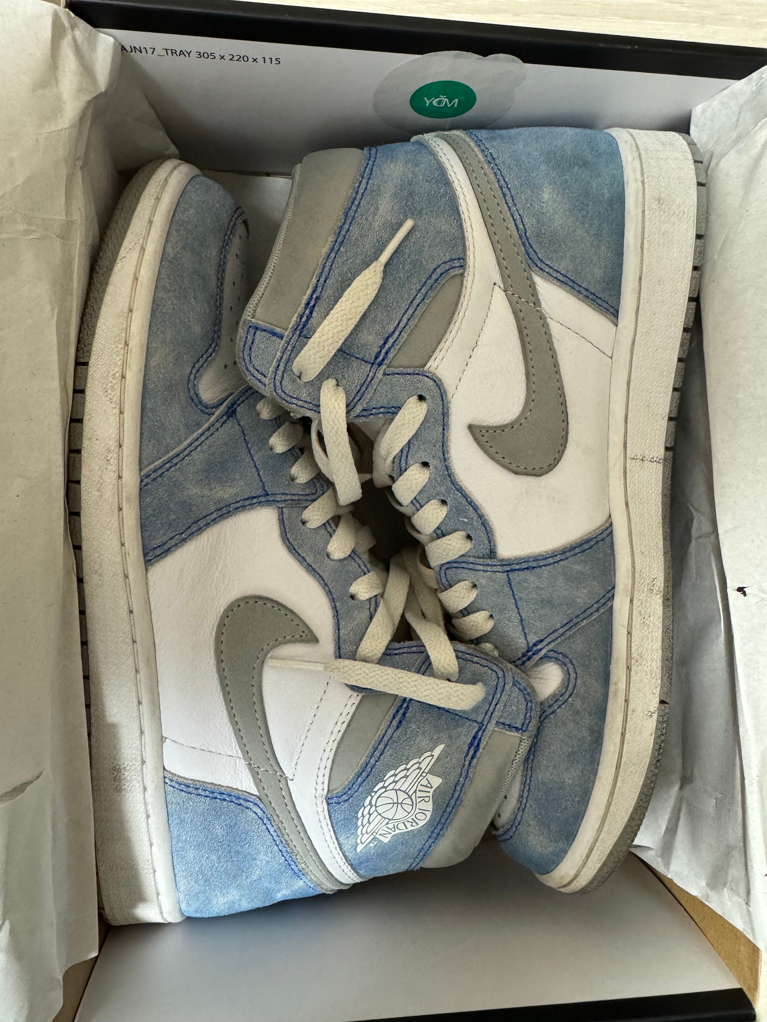 Nike Air Jordan 1 High OG "Hyper Royal"