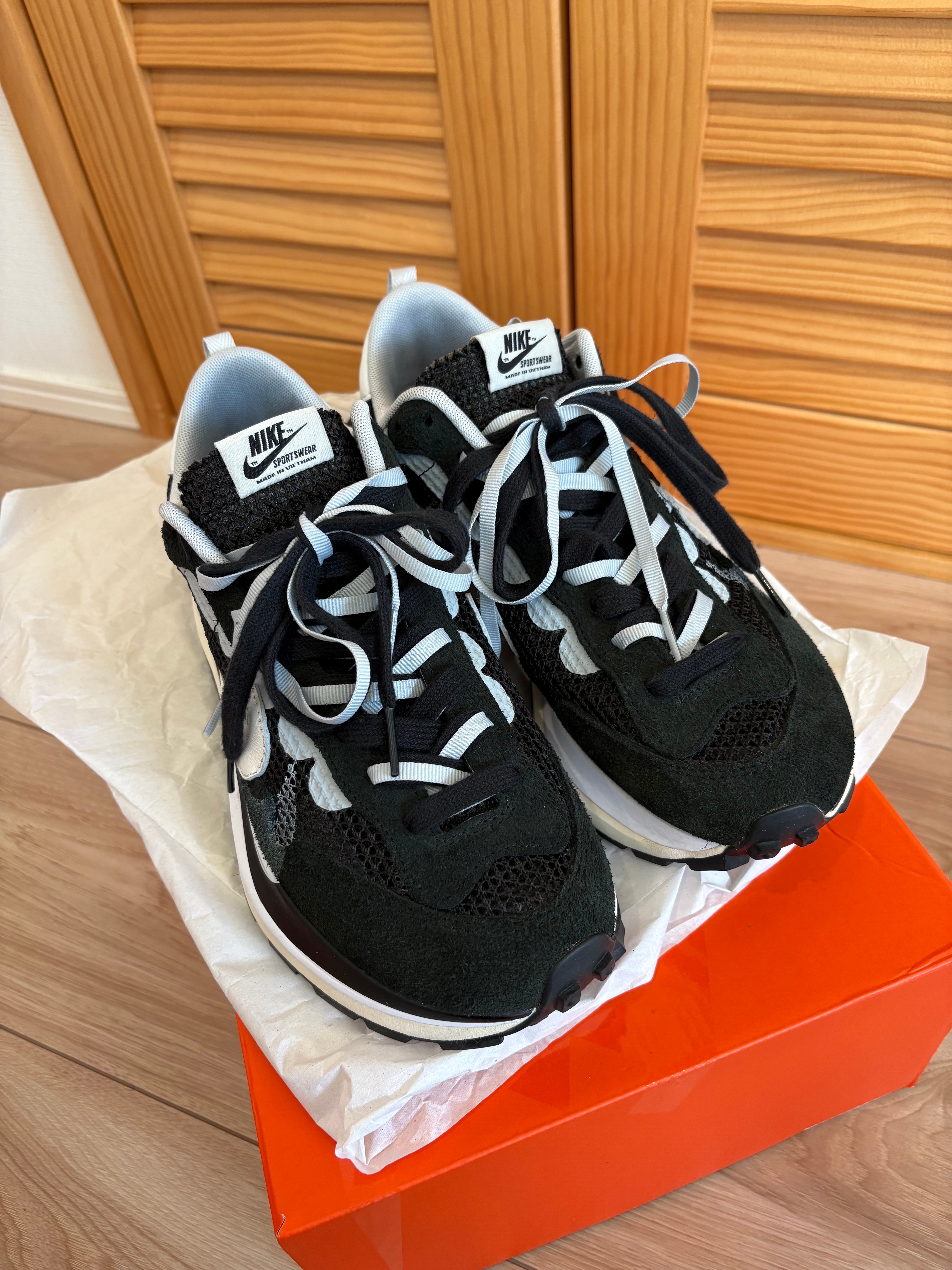 sacai × Nike Vapor Waffle "Black and White"