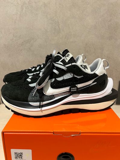 sacai × Nike Vapor Waffle "Black and White"