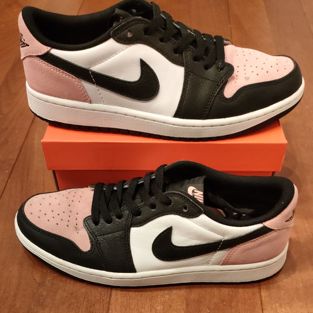 Nike Air Jordan 1 Low OG "Bleached Coral"