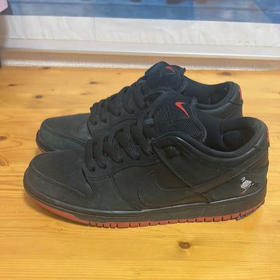 Nike SB Dunk Low TRD QS "Black Pigeon"